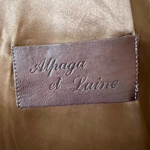 Vintage Alpaca / Wool / Mohair Blend Double-Breasted Coat in Tobacco Brown - Picture 8 of 13